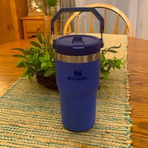 Like new 20 oz Stanley tumbler Iceflow in color Iris